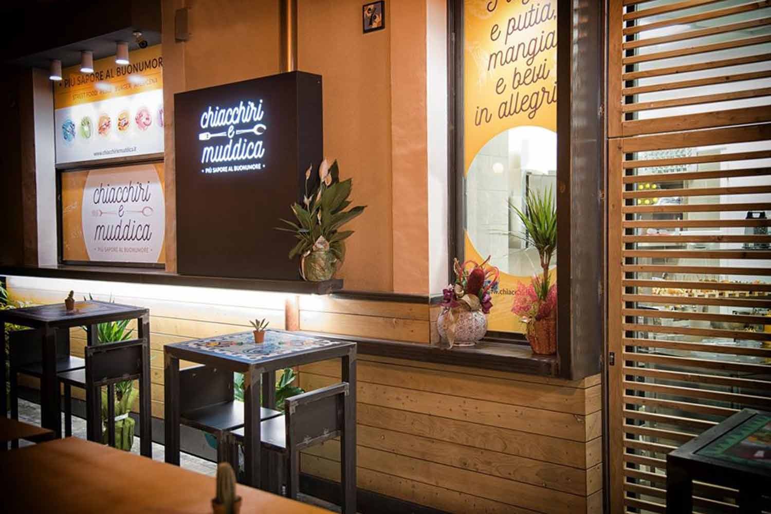Progettazione e modellazione locali commerciali Fast Food Chiacchiri e Muddica Design per layout.