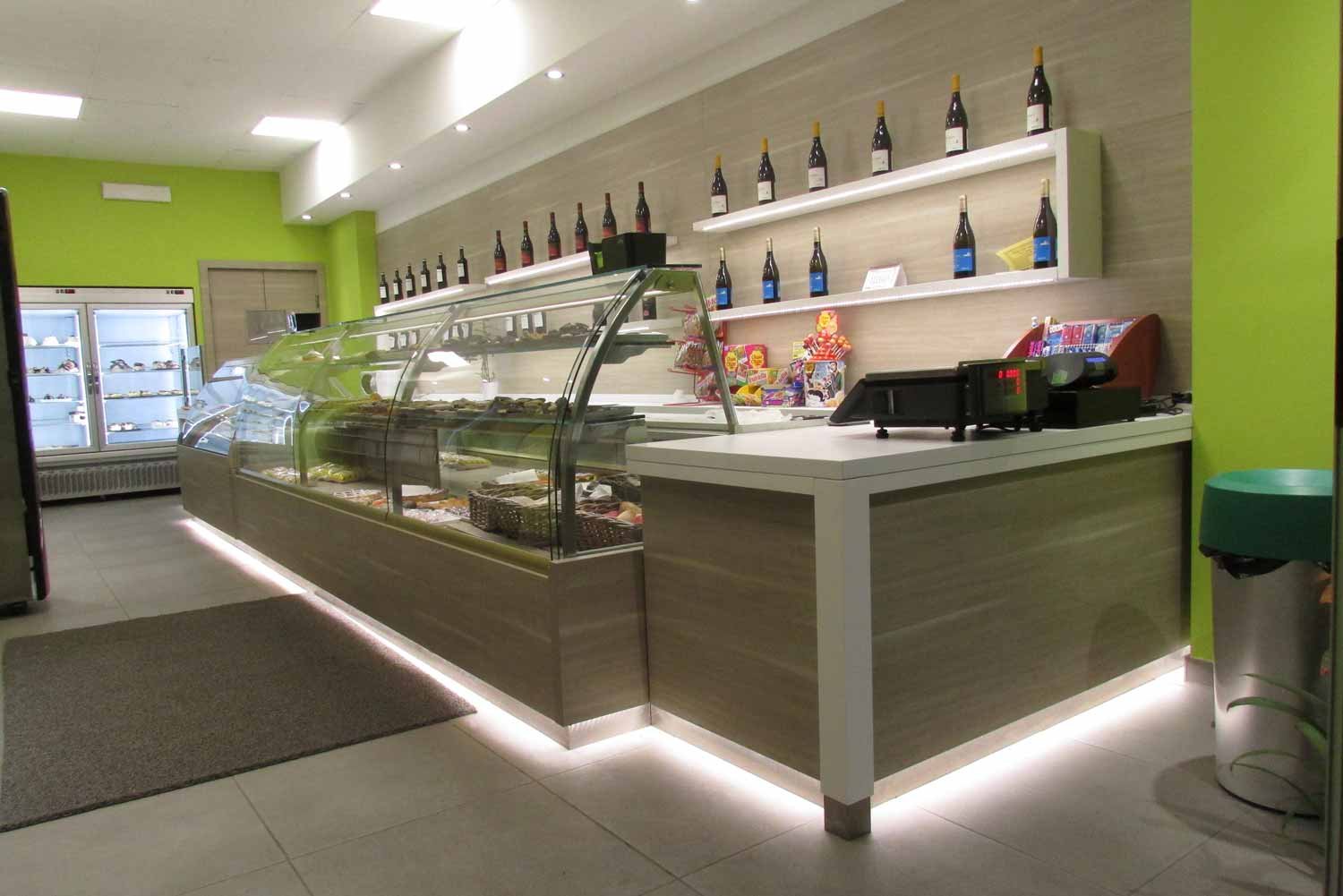 Progettazione e modellazione locali commerciali Panificio Zero Glutine Design per layout.